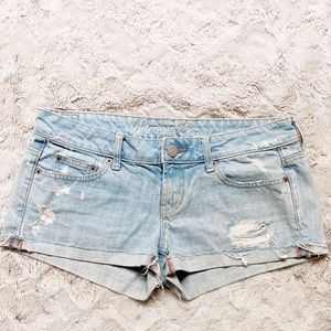 *Sold-Cross Posted* American Eagle Denim Shorts: SZ 4 - GUC